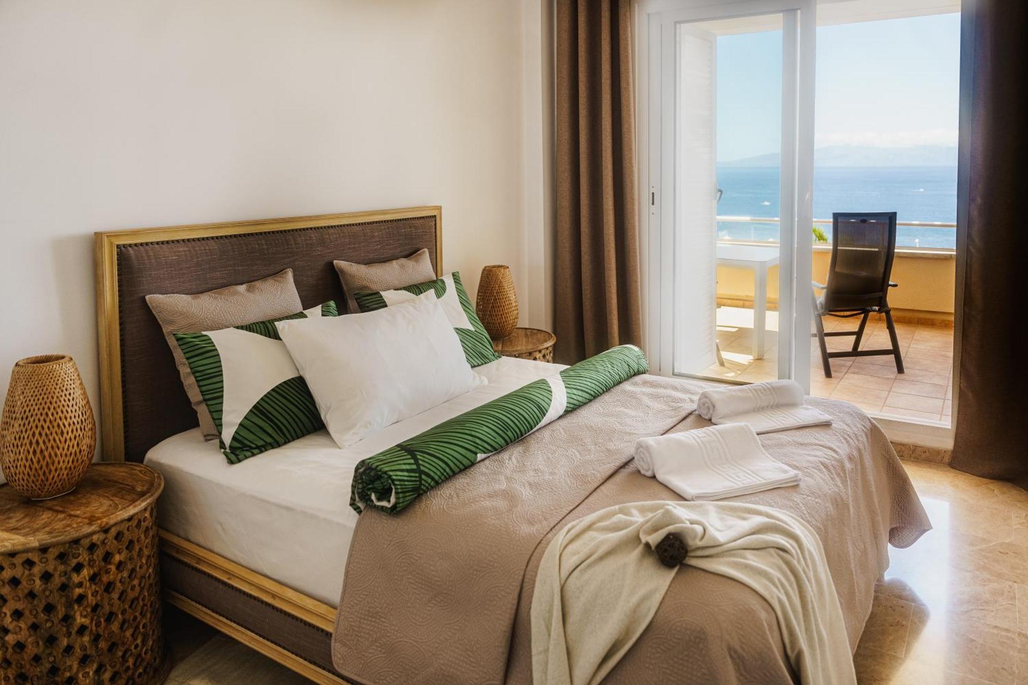 Luna - Ac, 2 Pools, Panoramic Ocean, Private Garage, Fibre Net Puerto de Santiago  Luaran gambar